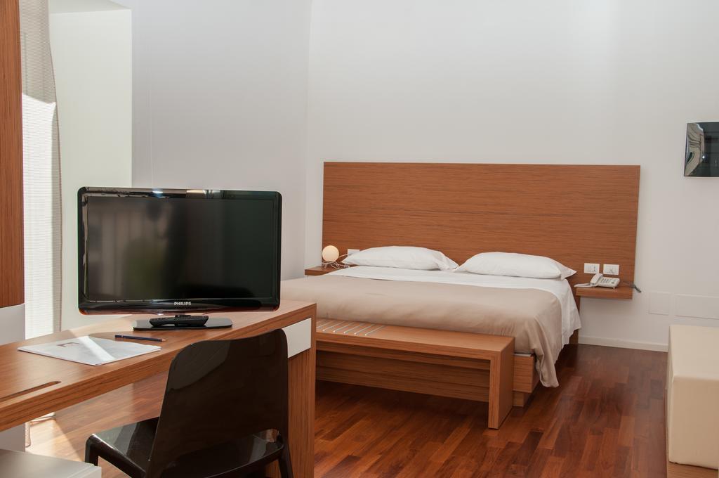 Hotel La Dimora Di Piazza Carmine Raguse Extérieur photo